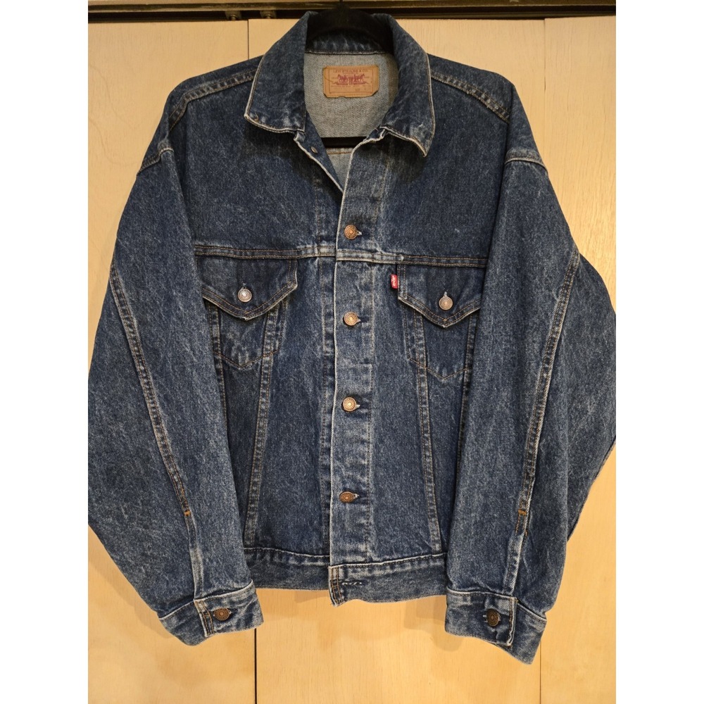 Vintage Levi's 70507 Denim Trucker Jacket Made USA Size M 80s Classic Type III